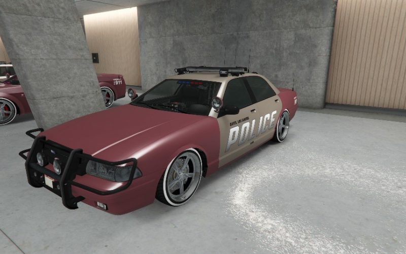 Vapid Stanier LE Cruiser