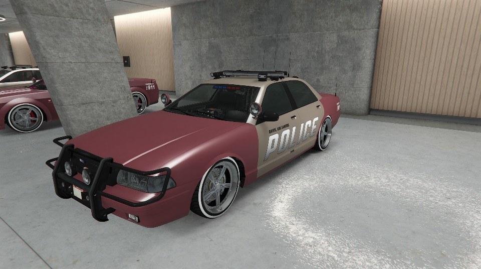 Vapid Stanier LE Cruiser